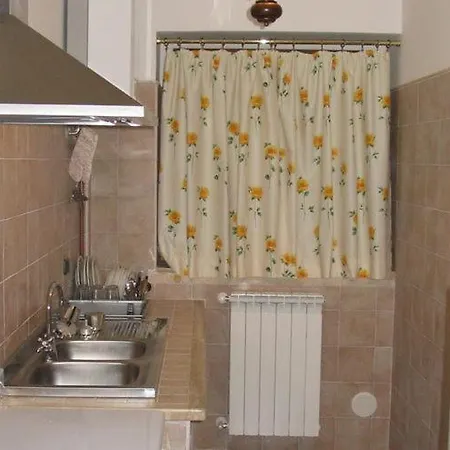 In Castle With Pool And Views Of The Majella Park And Lake Bomba *